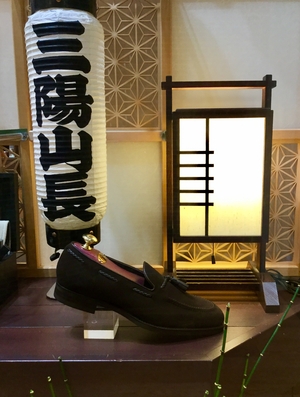 【二子玉川店】 夏にスエードの妙