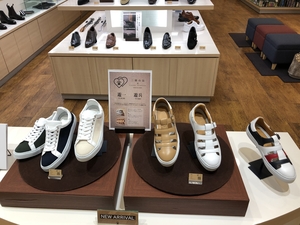 【二子玉川店】お待たせいたしました!スニーカー&グルカスニーカー入荷