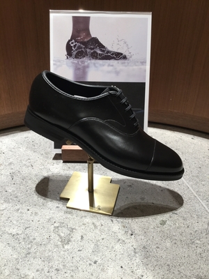 【東京ミッドタウン日比谷店】防水友二郎の在庫状況